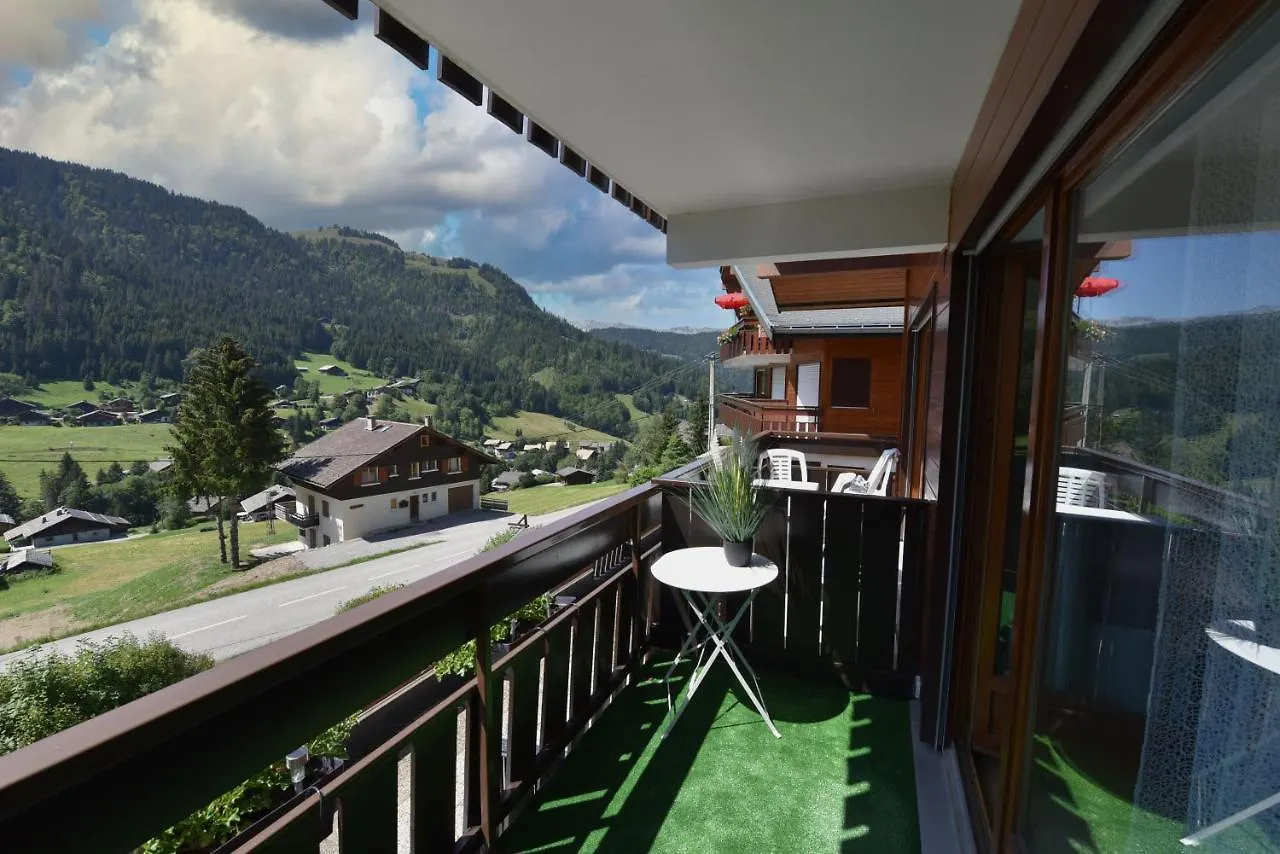 Studio 3 Etoiles Les Helianthes La Clusaz France
